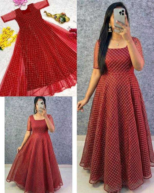 Women’s Net Party Wear Gown with Diamond Pattern – Elegant Floor Length Dress